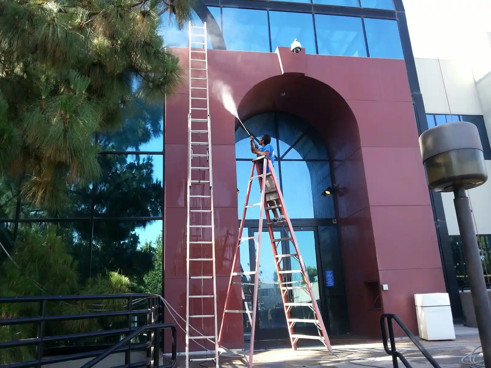Commercial pressure washing